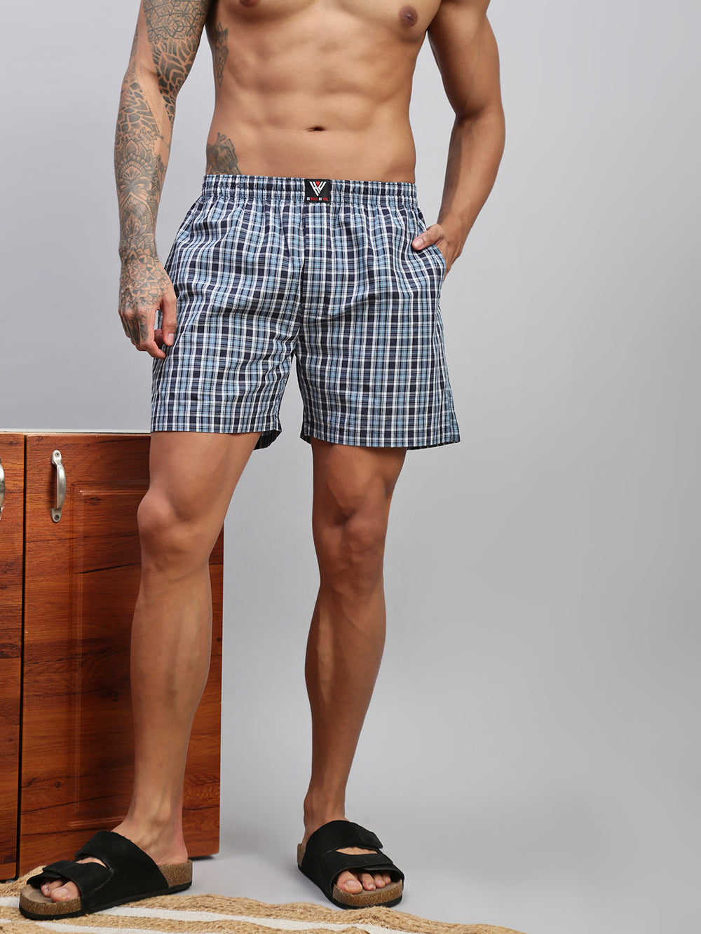 BLUE WHITE CHECKS MEN COTTON PRINTED BOXER SHORTS